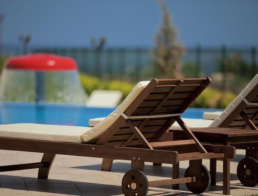 Atia Resort Tjernomorets Exteriör bild