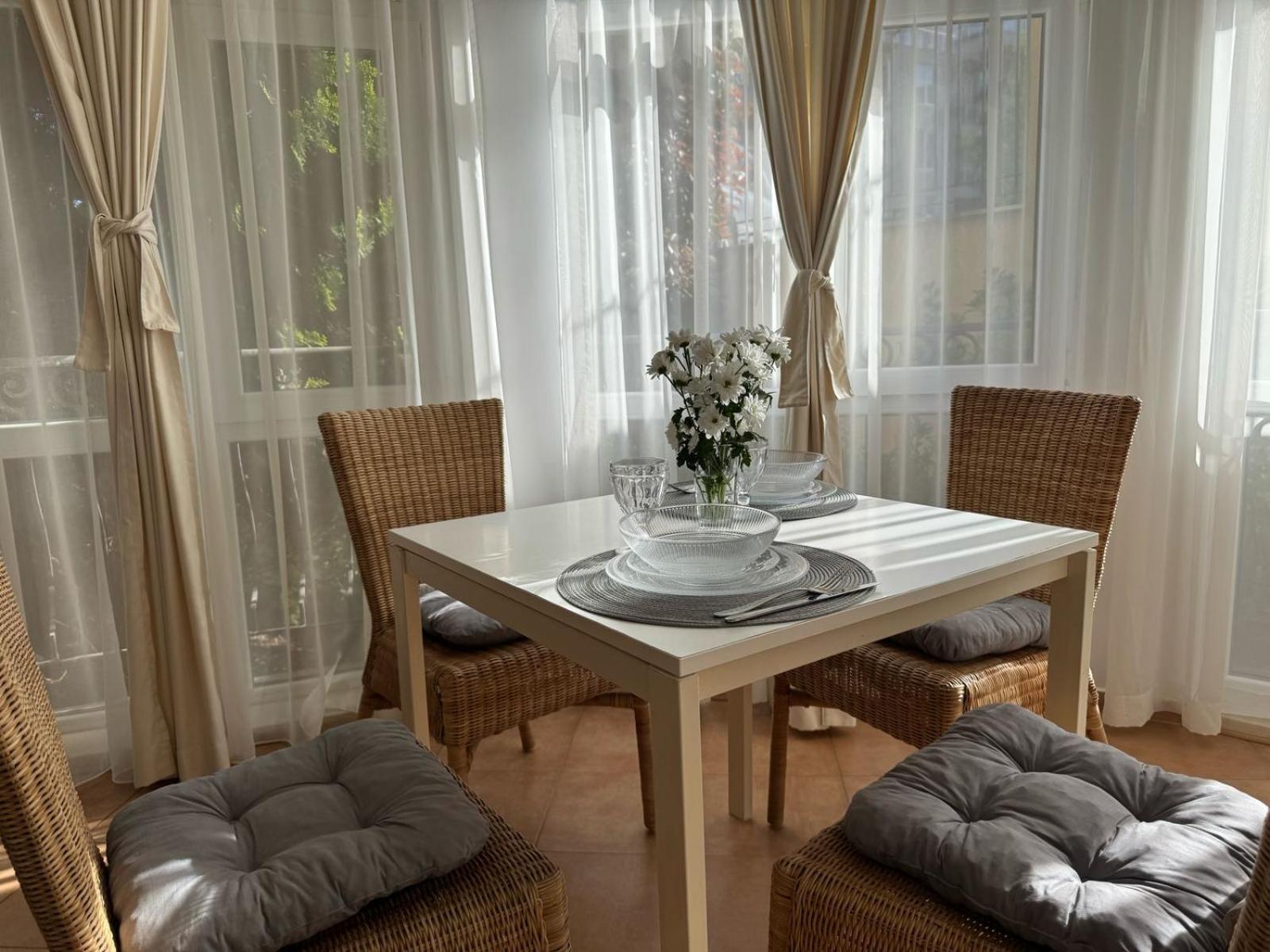 Atia Resort Tjernomorets Exteriör bild